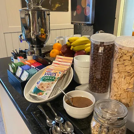 Artis Boutique Hotel 4*