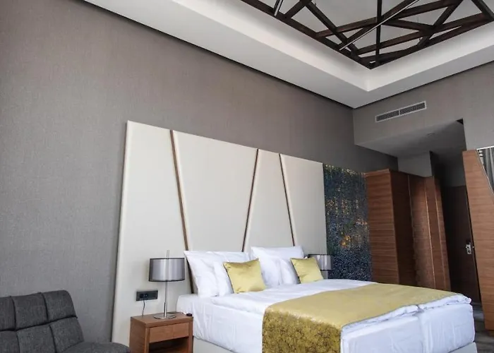 Artis Boutique Hotel