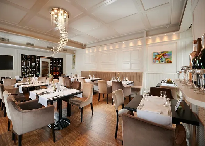 Artis Boutique Hotel